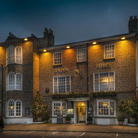 The Golden Fleece Hotel, Thirsk, North Yorkshire ภายนอก รูปภาพ