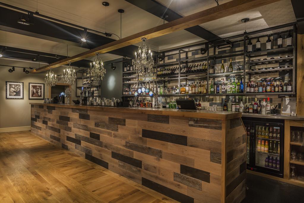 The Golden Fleece Hotel, Thirsk, North Yorkshire ภายนอก รูปภาพ